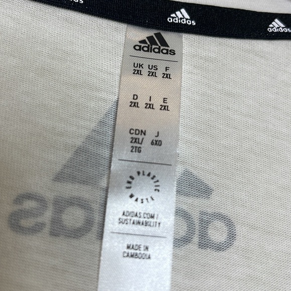 Adidas Men’s T-Shirt Size 2XL Brand New - Picture 3 of 7